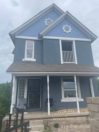 Main picture of 217 Howard Ave