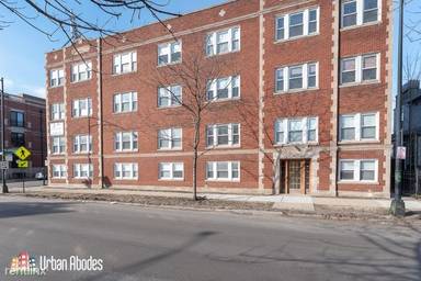 Main picture of 5304 N Ashland Ave