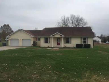 Main picture of 1512 Laura Ln