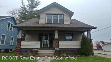 Main picture of 112 N Burnett Rd
