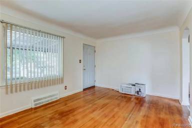 Main picture of 12034 Chatham