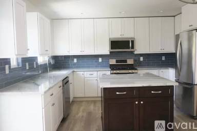 Main picture of 1450 Faith Cir