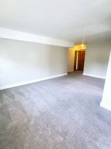 Main picture of Glen Elm Apartments