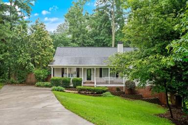 Main picture of 815 Tessier Ct