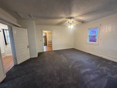 Main picture of 1823 Avenue G