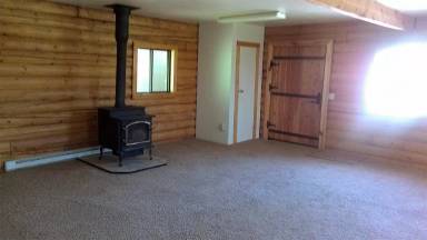 Main picture of 894 Deubel Rd
