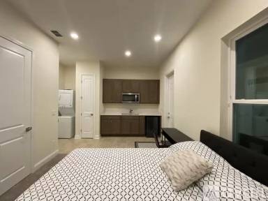 Main picture of 10228 Fulcrum Ave