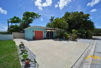 Main picture of 6031 Gulfport Blvd S