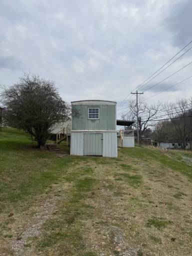 Main picture of 1032 W Carters Valley Rd