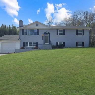 Main picture of 15401 Gardner Rd