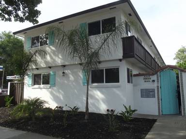 Main picture of 1615 W St