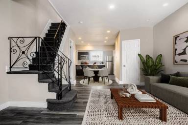 Main picture of 2137 Mifflin St