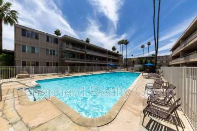Main picture of Magnolia Palms