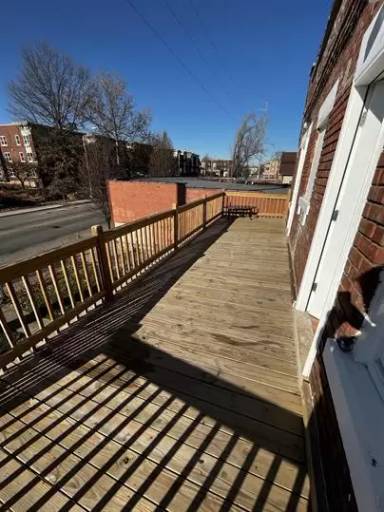 Main picture of 4041 Troost Ave