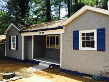 Main picture of 2547 Belvedere Dr