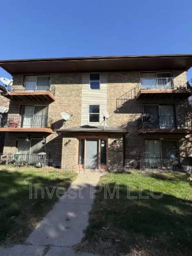 Main picture of 639 Jeffery Ave