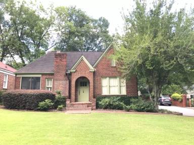 Main picture of 397 W Rutherford St
