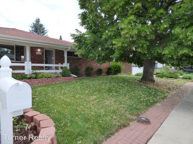 Main picture of 1382 Northwestern Rd