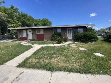 Main picture of 1206 W Harris Ave