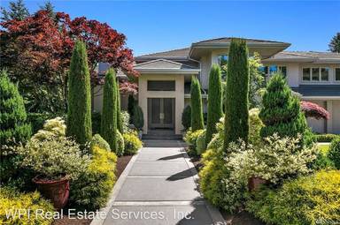 Main picture of 2615 Evergreen Point Rd