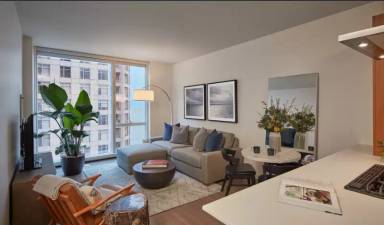 Main picture of 500 Lake Shore Drive Luxury Apartments