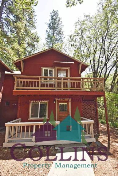 Main picture of 15225 Hobby Way