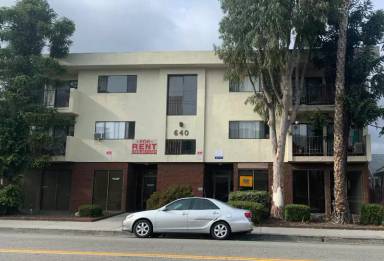Main picture of 640 W 7th St