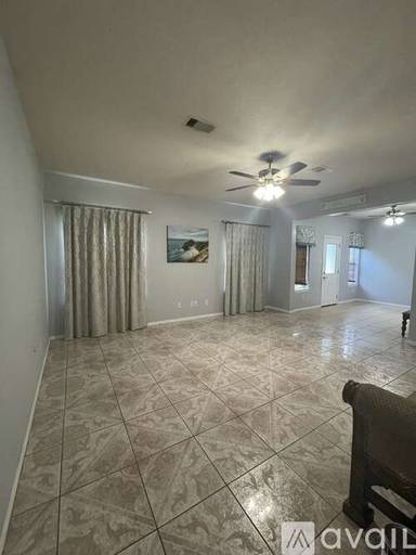 Main picture of 12027 Privada Saratoga Ave
