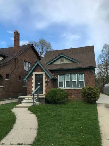Main picture of 4352 Kensington Ave