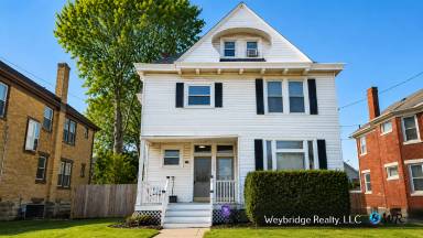 Main picture of 3923 Spencer Ave