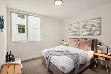 Main picture of 3104 NE 55th St
