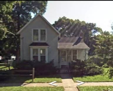 Main picture of 731 Elm St