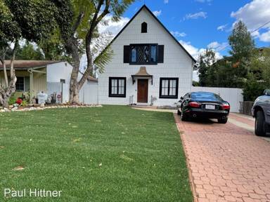 Main picture of 330 Fairview Ave