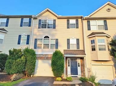 Main picture of 16861 Roosevelt Ln