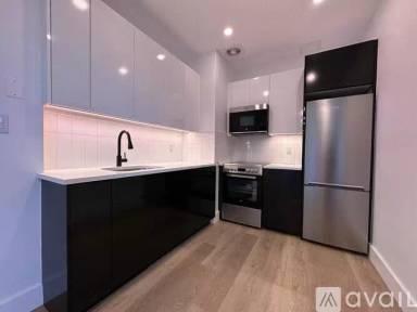 Main picture of 1042 President St