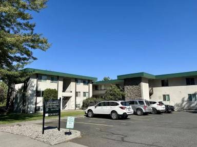 Main picture of 1622 W 7th Ave