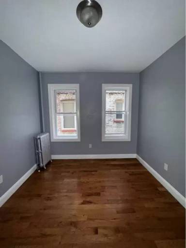 Main picture of 731 Avenue A