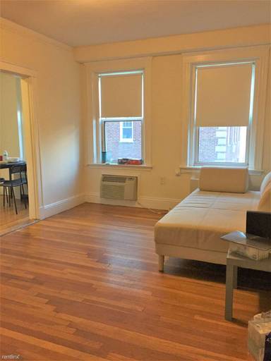 Main picture of 18 Chauncy St