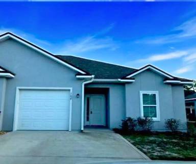 Main picture of 108 Marshall Ct