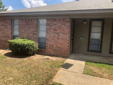 Main picture of 1002 Indian Springs Rd