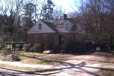 Main picture of 305 Brooks Ave