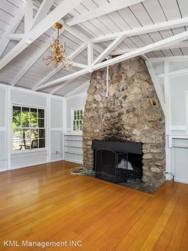 Main picture of 520 1/2 Audubon Way