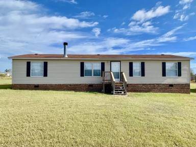 Main picture of 52 Williamsburg Way