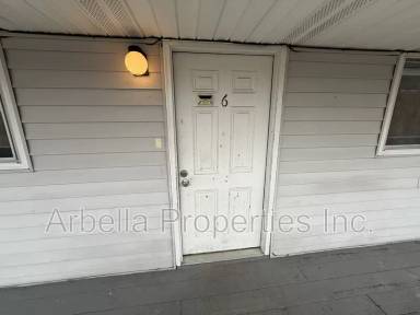 Main picture of 1714 Highway 93