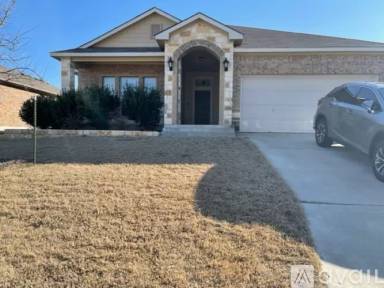 Main picture of 501 Westchester Ct