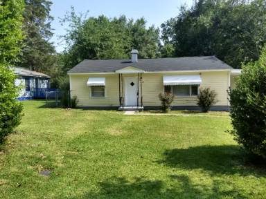 Main picture of 110 Yates Dr