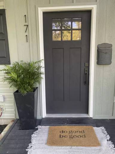 Main picture of 171 Llewellyn Ave