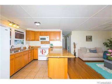 Main picture of 44-761 Kaneohe Bay Dr