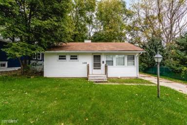 Main picture of 148 E Prospect St
