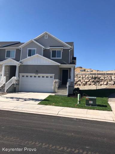 Main picture of 1732 W Eaglewood Dr